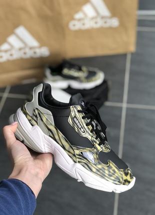 Розпродаж!!! жіночі кросівки adidas falcon w original1 фото