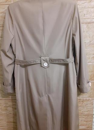 Плащ гарної якості 2