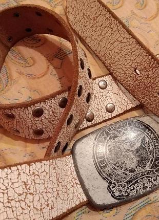 Ремень кожаный франция винтажный стильный бомба длинна 113 см. ширина 3,6 см.