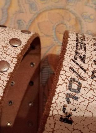 Ремень кожаный франция винтажный стильный бомба длинна 113 см. ширина 3,6 см.