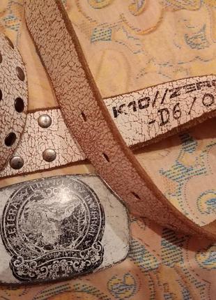 Ремень кожаный франция винтажный стильный бомба длинна 113 см. ширина 3,6 см.