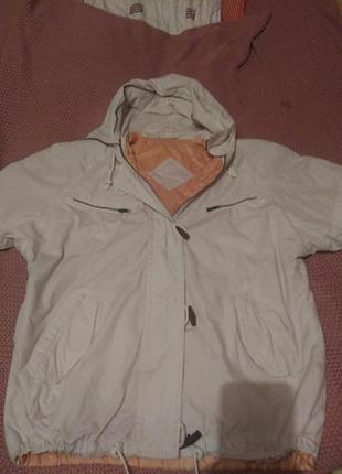 Женская куртка