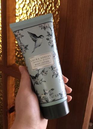 Крем-лосьйон для тіла laura ashley