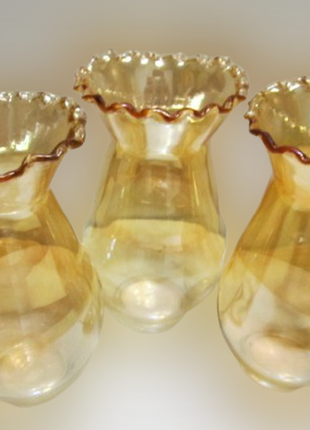 Набір милих перламутрових вазочок з кольорового скла