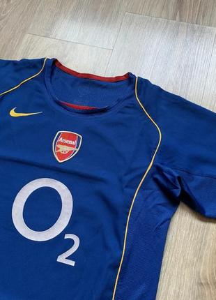 Чоловіча вінтажна футбольна джерсі nike youth away shirt arsenal 2004/053 фото