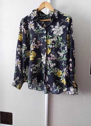 Рубашка/блузка в цветочный принт h&m3 фото