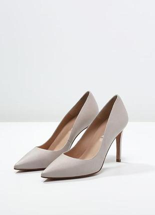 Туфлі човники від pure lopez