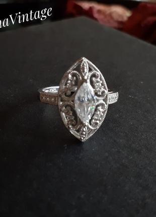 Кільце срібне з кубічним цирконієм