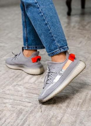 Кроссовки женские адидас adidas earrings gold color chart v2 tail light