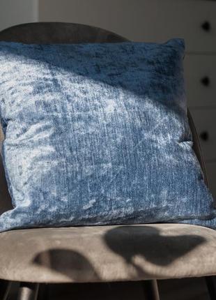 Декоративна подушка для дивану1 фото