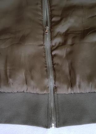 Стильная курточка цвета хаки h&m divided, размер m6 фото