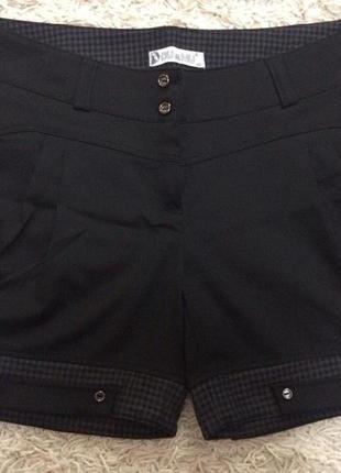 Шорти класика