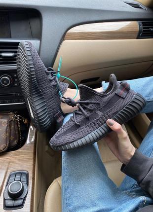 Кросівки yeezy 350 v2 black reflective кросівки4 фото