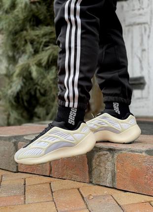 Кросівки чоловічі adidas адідас yeezy boost 700 v3 azael4 фото