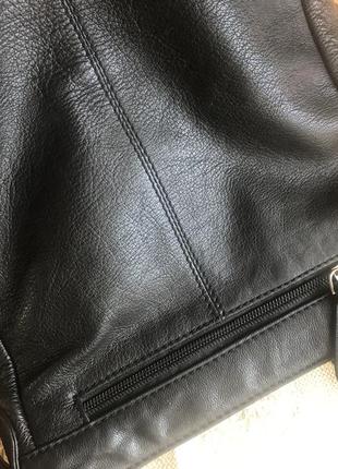 Добротная практичная кожаная сумка кросс боди, натуральная кожа,10 фото
