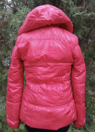 Куртка красная zara детская, можно и на взрослого дутая7 фото