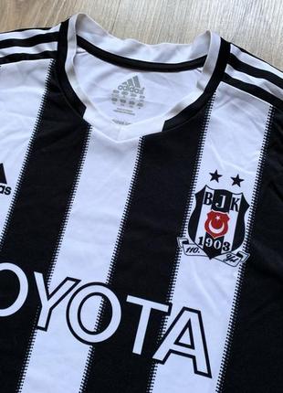 Підліткова колекційна футбольна джерсі adidas besiktas camiseta3 фото