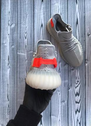 Кроссовки женские адидас adidas yeezy boost 350 v24 фото