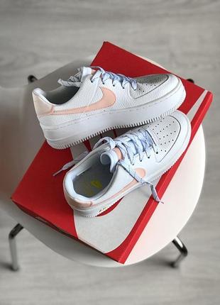 Nike air force white женские кроссовки найк белые рефлективный логотип (36-40)3 фото