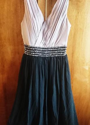 Нарядное платье