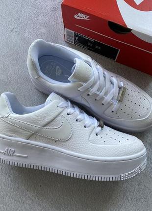 Жіночі кросівки nike air force 1 white 37-38-40