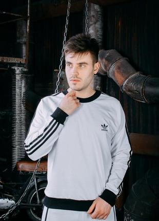 Свитшот adidas