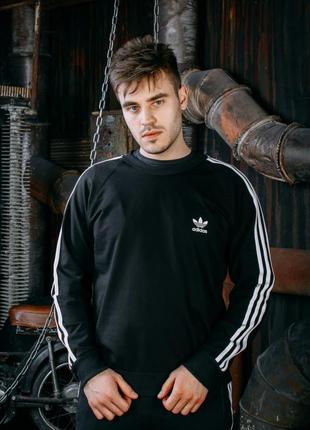 Свитшот adidas