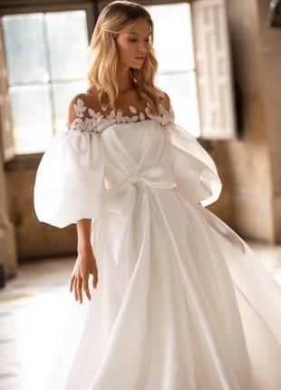 Свадебное платье  от дорогого итальянского бренда milla nova.