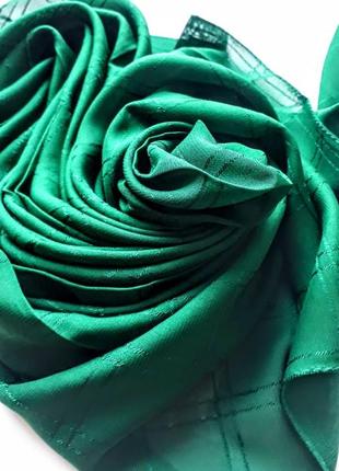 Платок женский хлопковый зеленого цвета турция2 фото