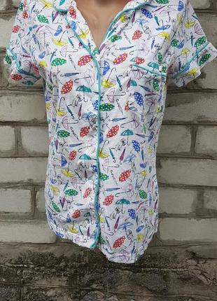 Піжамна футболка з оригінальним малюнком коти собаки парасольки