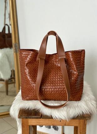 Рыжая терракотовая женская сумка шоппер плетённая bottega veneta2 фото