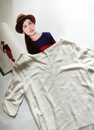 Молочна блуза mango. одна з головних базових речей твого гардероба.4 фото