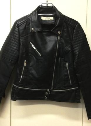 Косуха еко-шкіра чорний колір, довжина, що змінюється