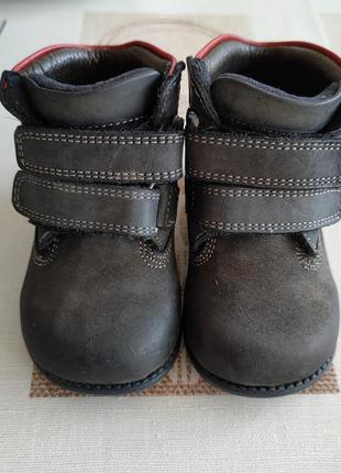 Демисезонні черевики боті на липучках перше взуття 18 розмір 11 см устілка1 фото