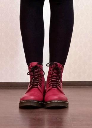 Ботинки dr. martens cherry red smoot5 фото