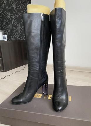 Сапоги fellini, кожаные, прозрачный каблук3 фото