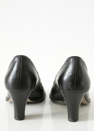 Черные туфли от clarks4 фото