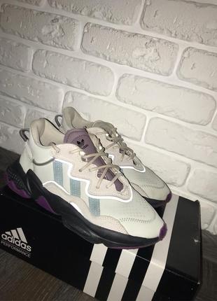 Кроссовки adidas ozweego оригинал