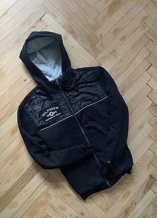 Tommy hilfiger кофта/куртка