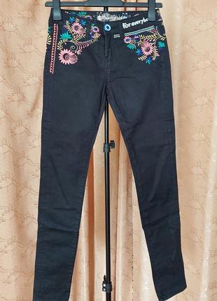 Desiqual джинсы вышивка размер 281 фото