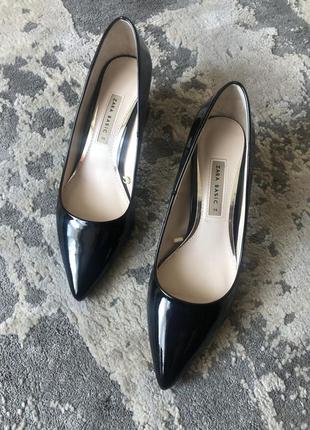 Туфлі zara