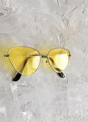 Сонцезахисні окуляри лисички з жовтими лінзами4 фото
