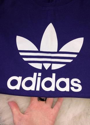 Футболка adidas оригинал принт лого фиолетовая яркая хлопок8 фото