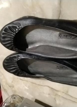 Туфлі шкіряні жіночі 38,5 clarks