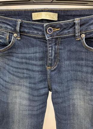 Тёмные прямые джинсы2 фото