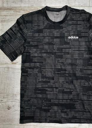 Новая котоновая футболка adidas2 фото