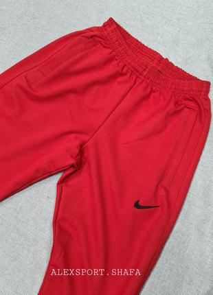 Спортивні штани nike завужені брюки на манжеті, тонкі штани найк, штани найк червоні4 фото
