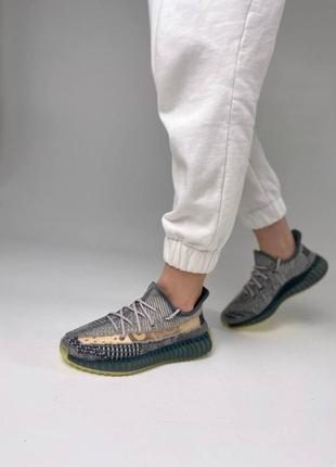 Кросівки yeezy 350