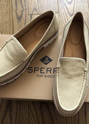 Жіночі топсайдери sperry