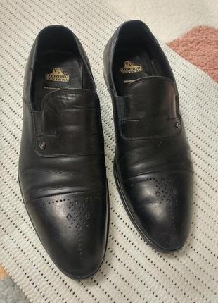 Стильные кожаные туфли vittirio ventura